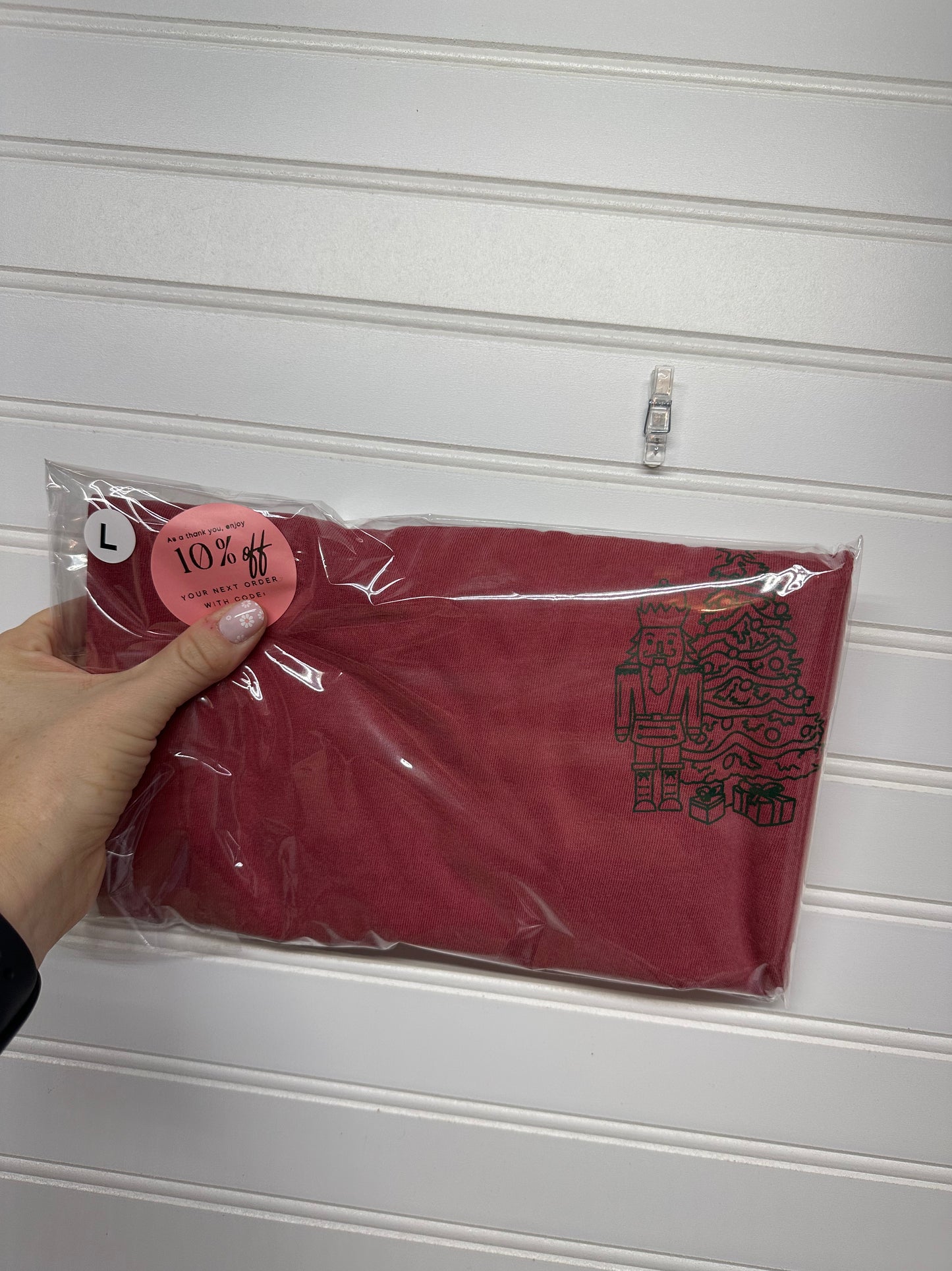 Nutcracker Pocket- L